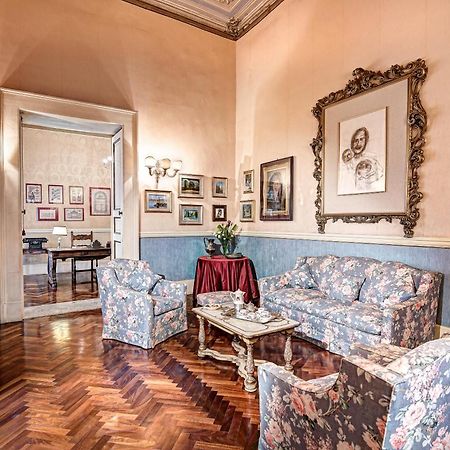 Arthouse Lady Marys Tribunali Luxury Suite Neapel Exterior foto