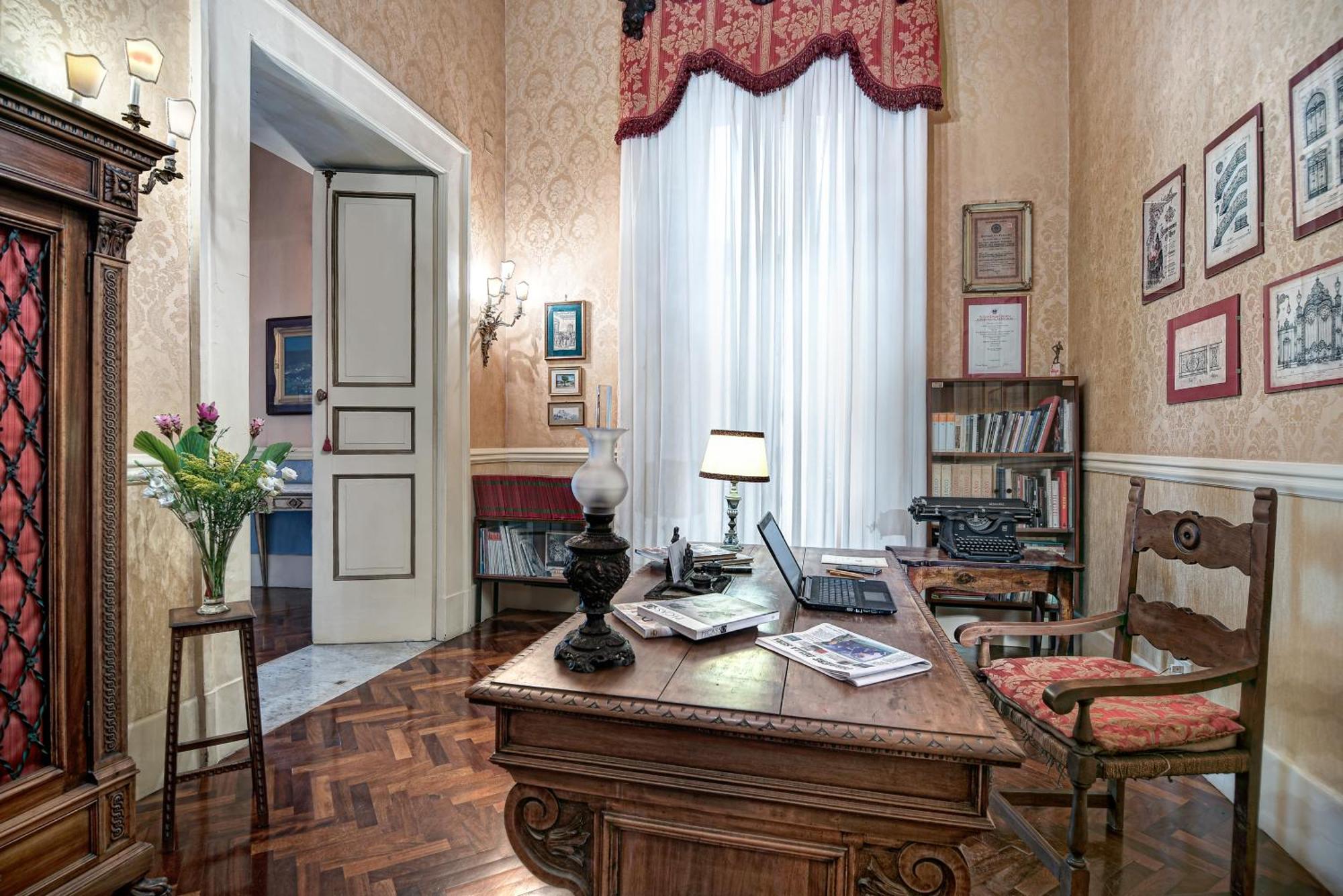 Arthouse Lady Marys Tribunali Luxury Suite Neapel Exterior foto