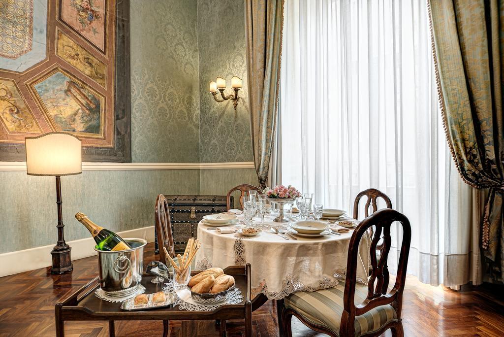 Arthouse Lady Marys Tribunali Luxury Suite Neapel Exterior foto